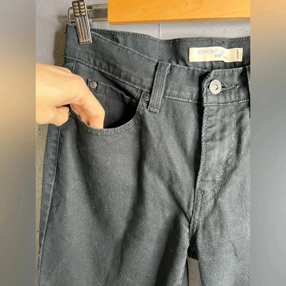 Levis 505 Jeans Womens 6 short Black Straight Leg Mid Rise 5 Pocket Denim - Picture 3 of 6
